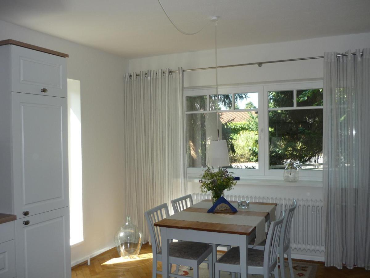 Eggers - Gemuetliche Ferienwohnung Im Erdgeschoss Wallsbull Exterior foto